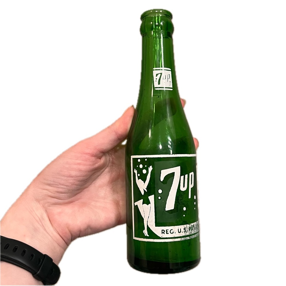 Vintage 7Up Bottle 50s 60s